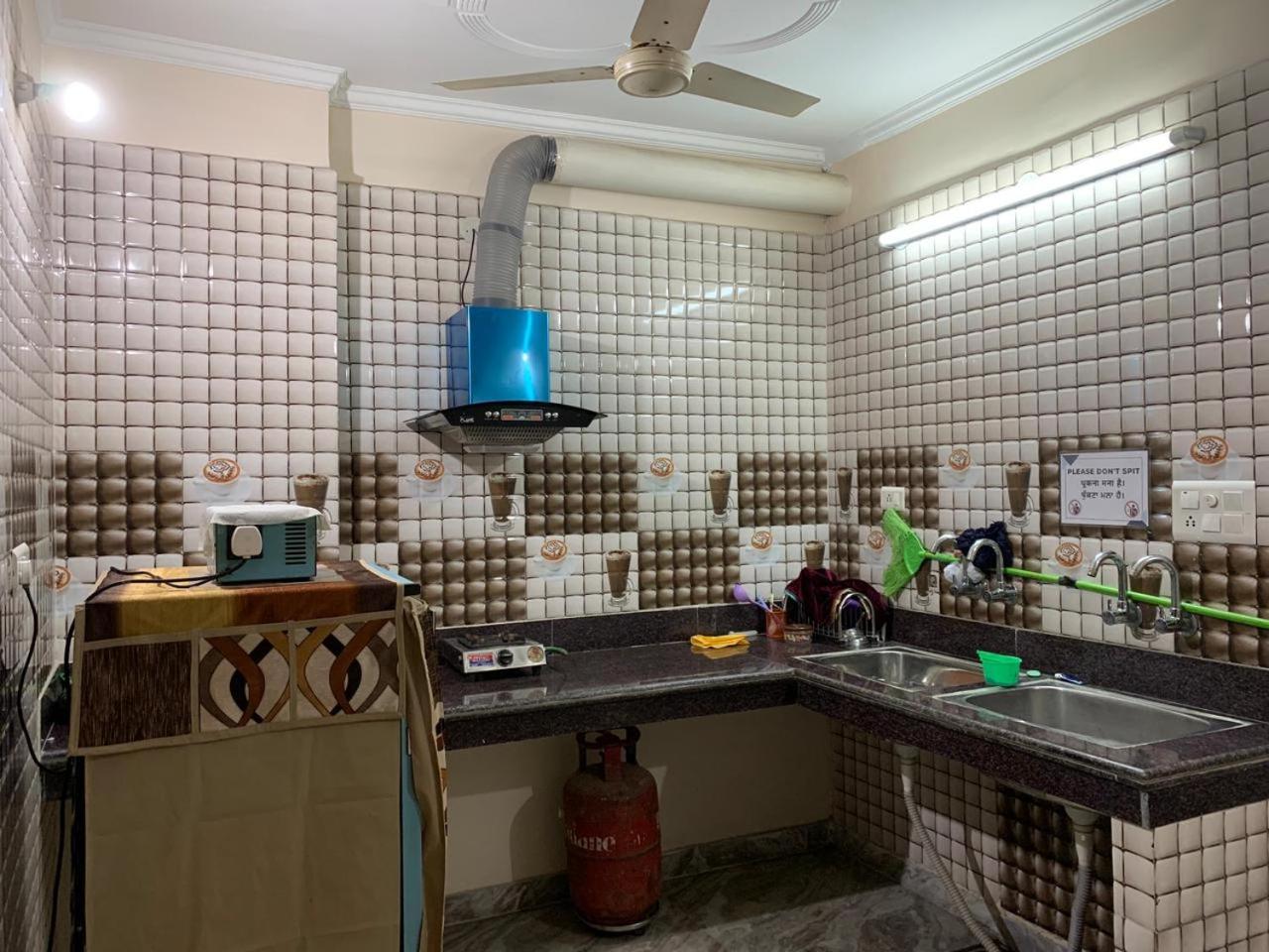 $4 Home Stay Αμριτσάρ Εξωτερικό φωτογραφία